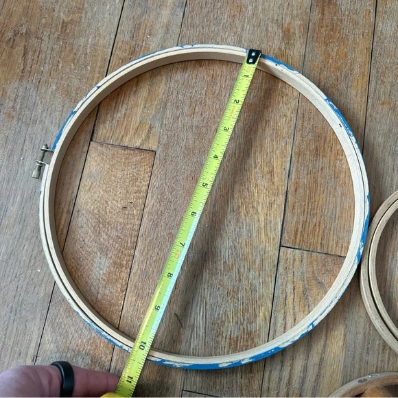 Wooden Embroidery Hoop Set - Picture 8 of 8